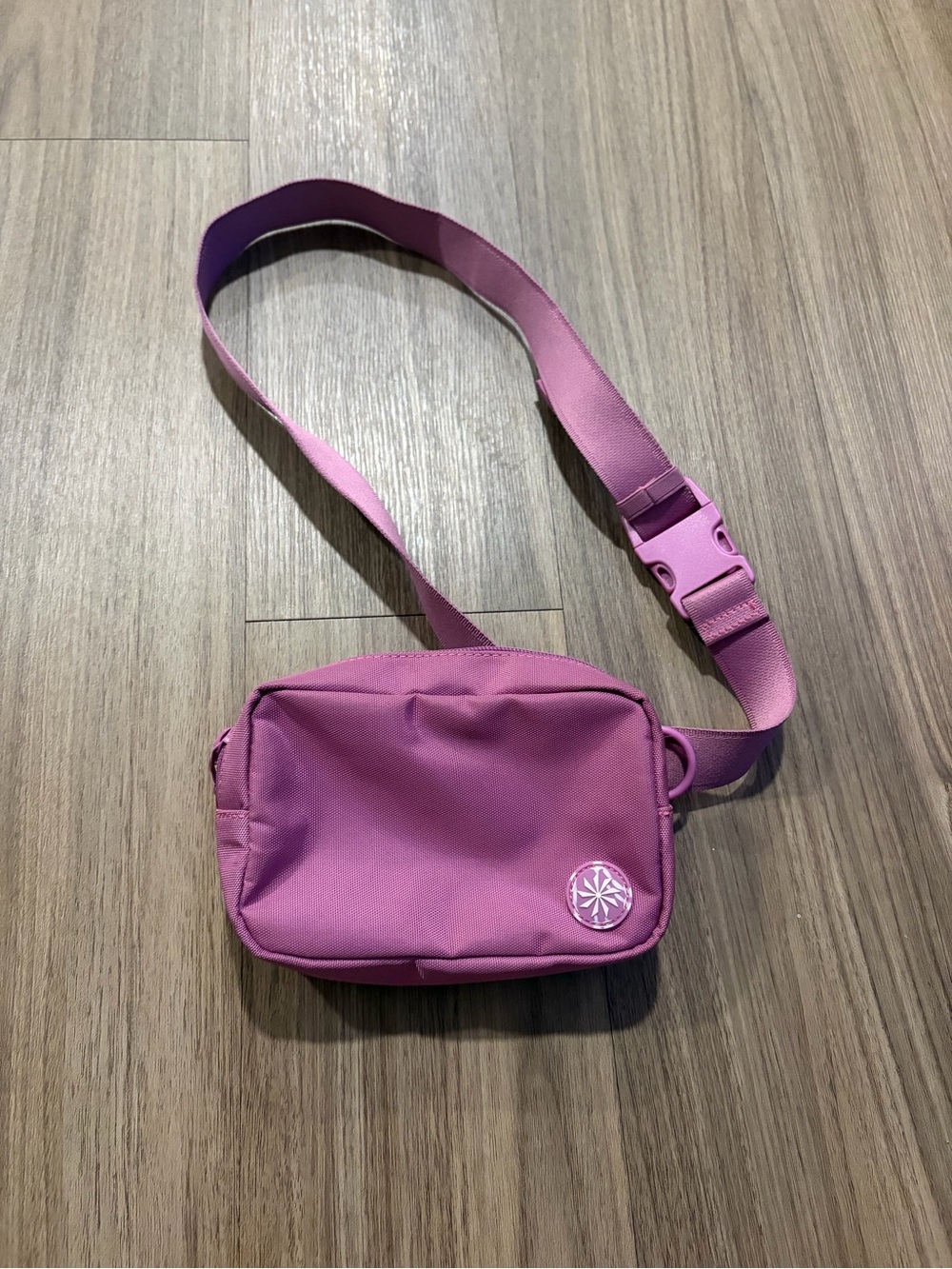 Athleta Girl Always Belt Bag in Pink/Mauve